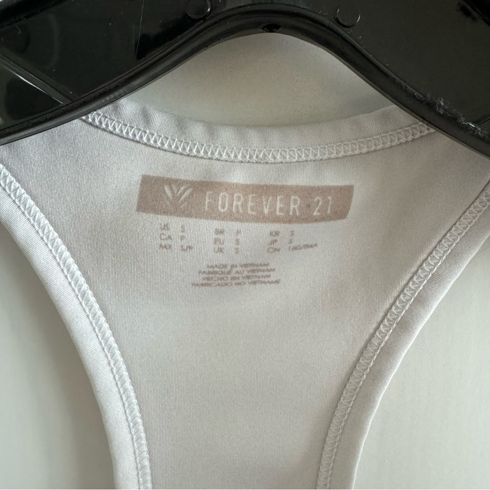 Forever 21 sports bra - Picture 3 of 4